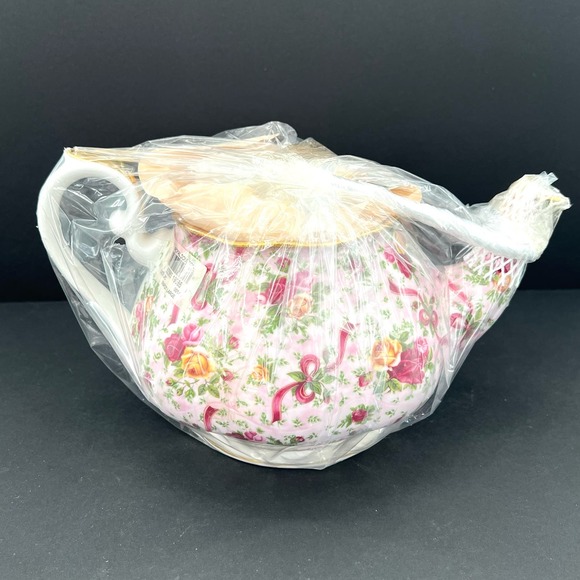 Royal Albert Old Country Roses Chintz Collection Tea set 1999 England - Picture 10 of 13